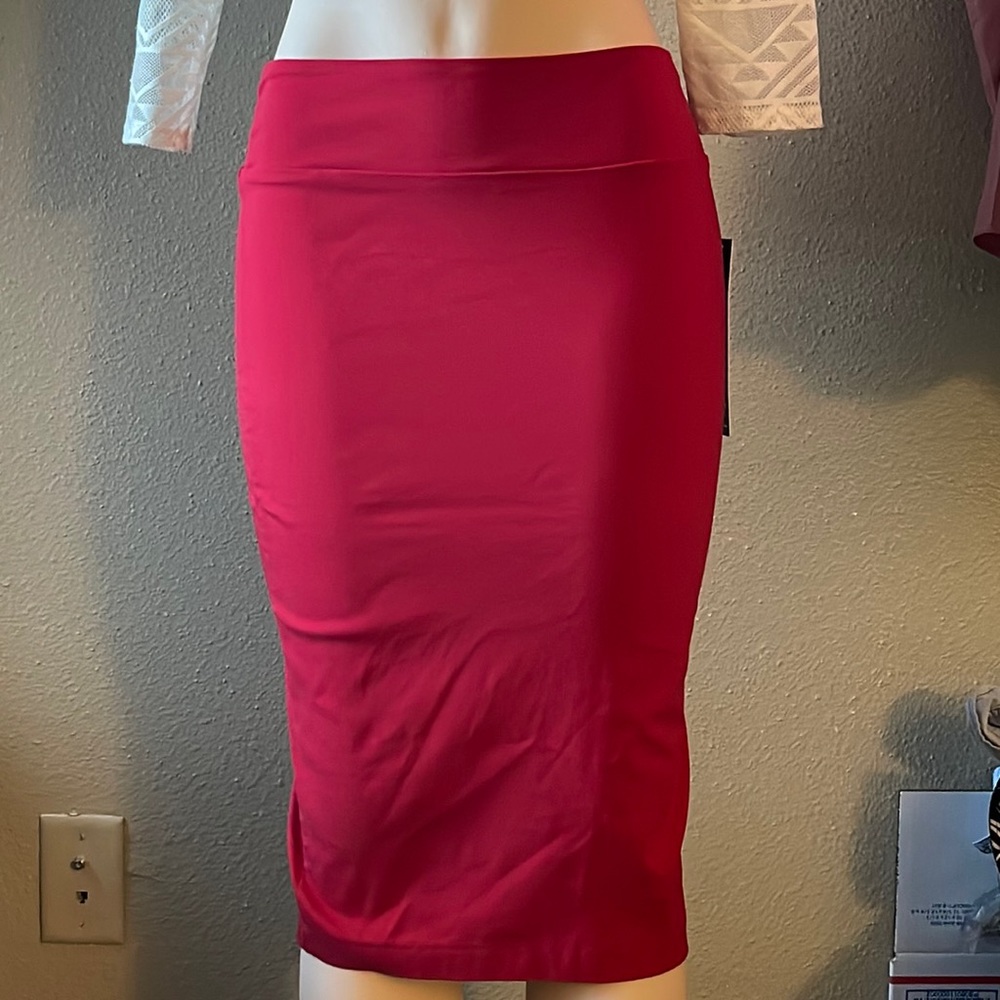 New Always Indigo Red Skirt Size M